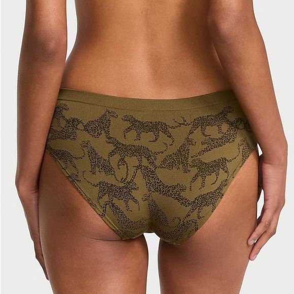 NWT Victoria’s Secret Seamless Hiphugger Panty Green Chameleon Leopards Medium - Picture 2 of 6